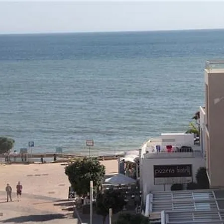 Apartmán With View Beach/sea Olhos D'agua T1c *